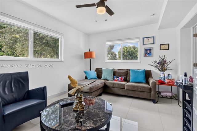 17200 NE 15th Ave, North Miami Beach, FL 33162
