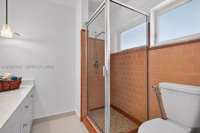 17200 NE 15th Ave, North Miami Beach, FL 33162