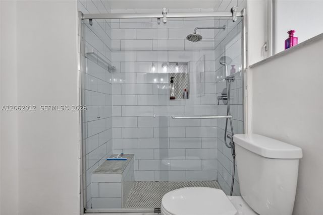 17200 NE 15th Ave, North Miami Beach, FL 33162