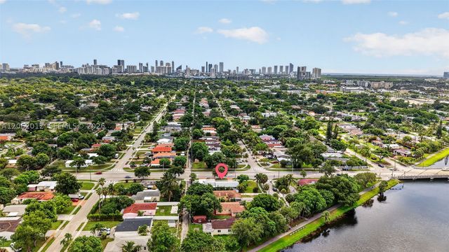 17200 NE 15th Ave, North Miami Beach, FL 33162