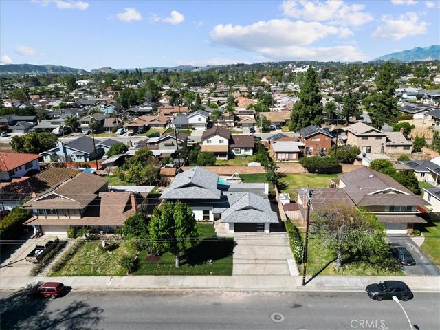 1545 Washington Avenue, Pomona, CA 91767