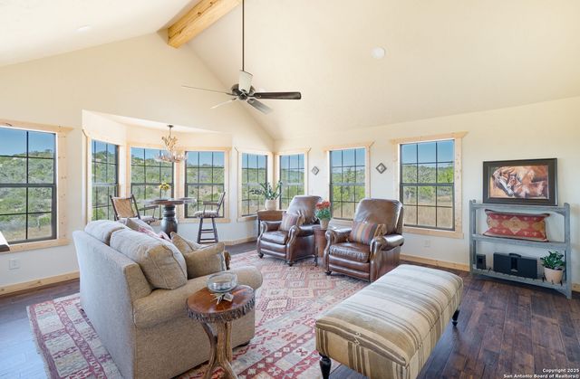 300 County Road 550, Rocksprings, TX 78880