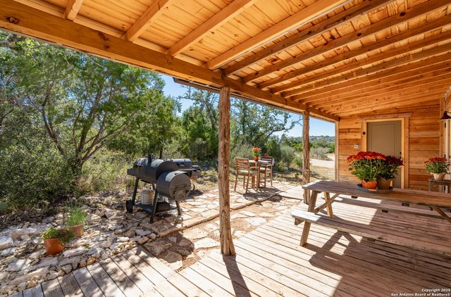 300 County Road 550, Rocksprings, TX 78880