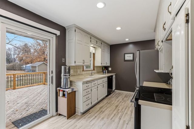 7216 Cartisian Avenue, Brooklyn Park, MN 55428