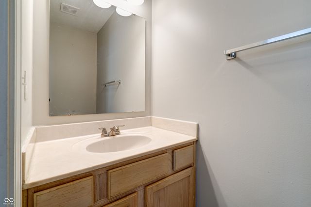 6402 Kelsey Drive, Indianapolis, IN 46268