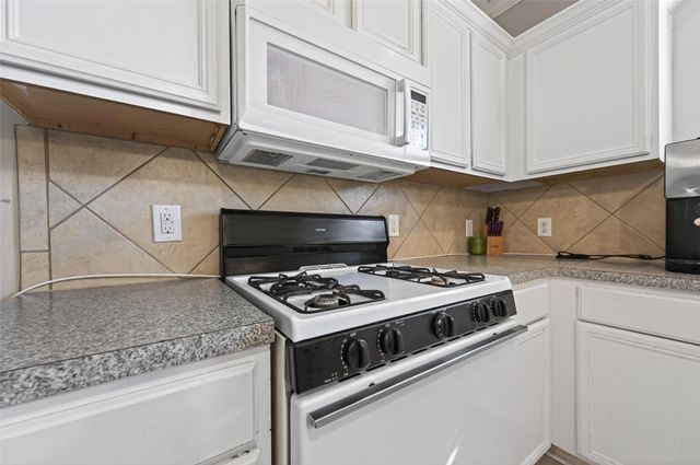 18439 Alemarble Oak Street, Cypress, TX 77429