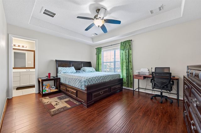 18439 Alemarble Oak Street, Cypress, TX 77429