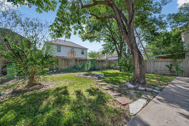 18439 Alemarble Oak Street, Cypress, TX 77429