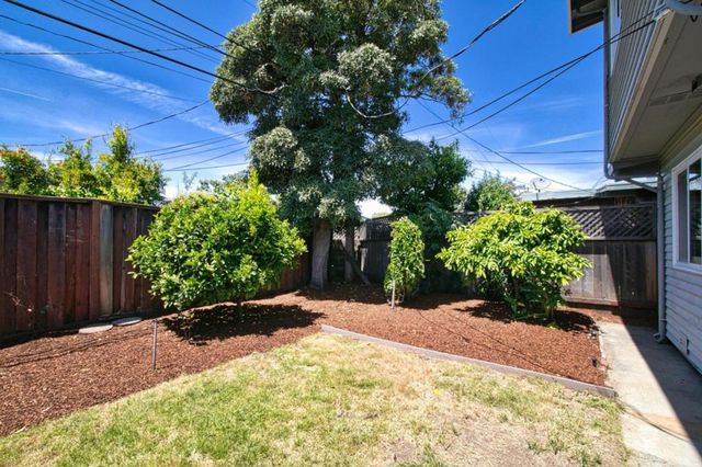 1605 Roberta Drive, San Mateo, CA 94403