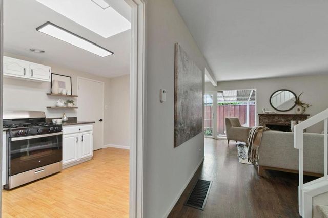 1605 Roberta Drive, San Mateo, CA 94403