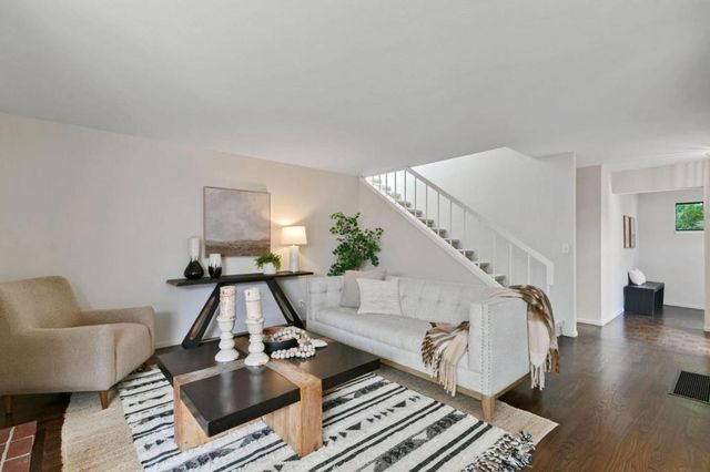 1605 Roberta Drive, San Mateo, CA 94403