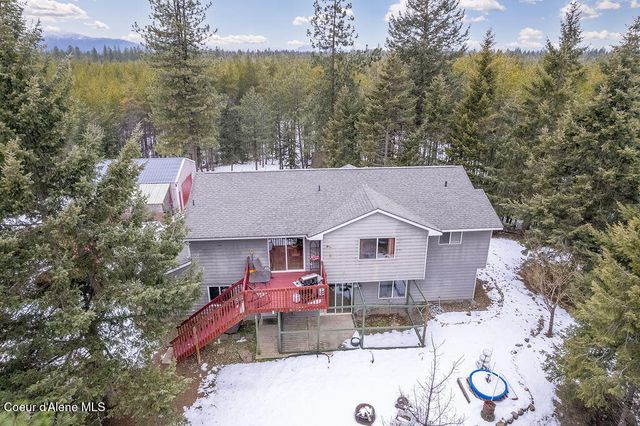 34517 N Hayden DR, Spirit Lake, ID 83869