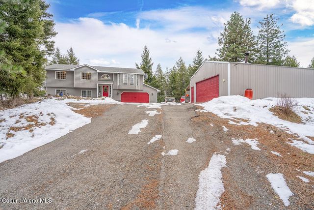 34517 N Hayden DR, Spirit Lake, ID 83869