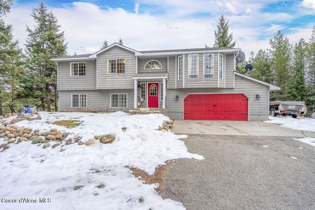 34517 N Hayden DR, Spirit Lake, ID 83869