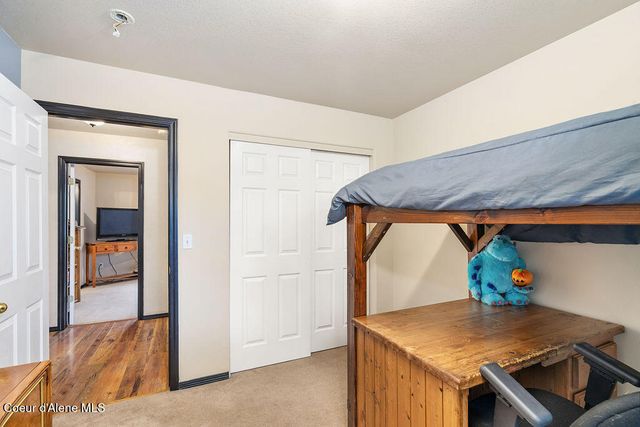 34517 N Hayden DR, Spirit Lake, ID 83869