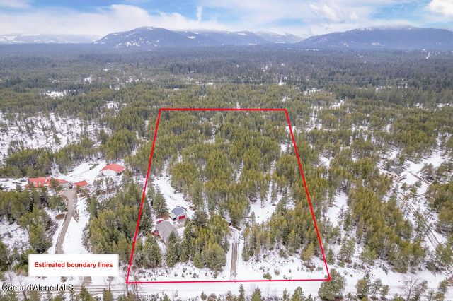 34517 N Hayden DR, Spirit Lake, ID 83869