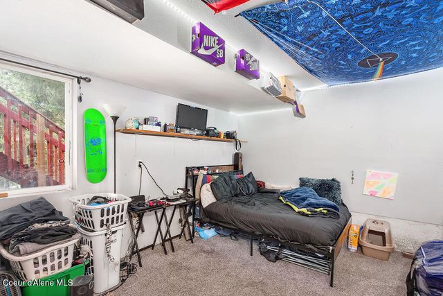 34517 N Hayden DR, Spirit Lake, ID 83869