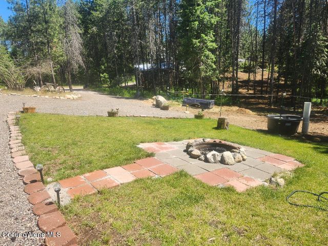 34517 N Hayden DR, Spirit Lake, ID 83869