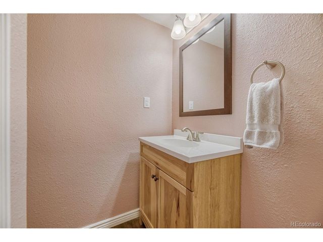 11449 W 17th Pl, Lakewood, CO 80215