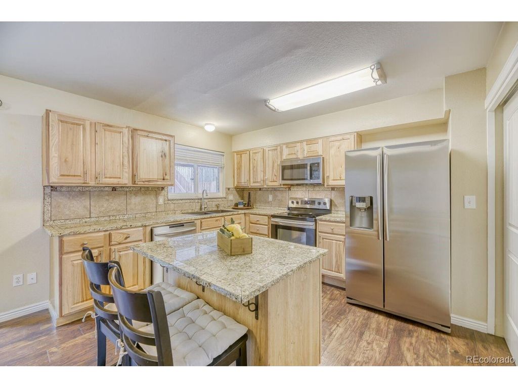 11449 W 17th Pl, Lakewood, CO 80215