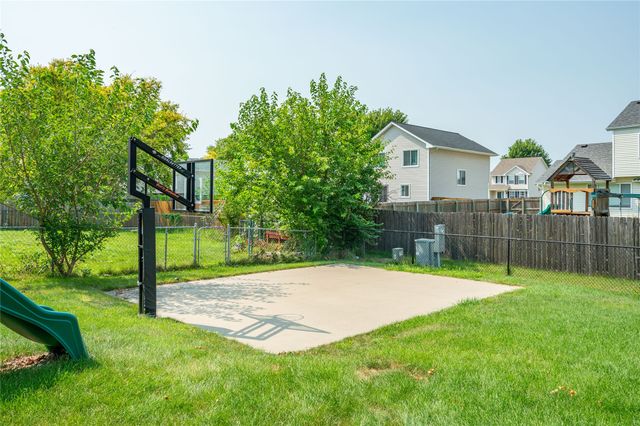 1113 SE 6th Street, Grimes, IA 50111