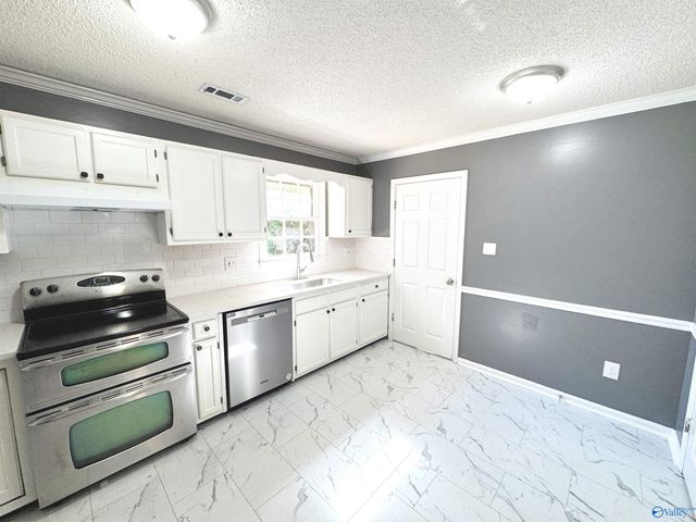 103 Whisperwood Lane, Madison, AL 35758
