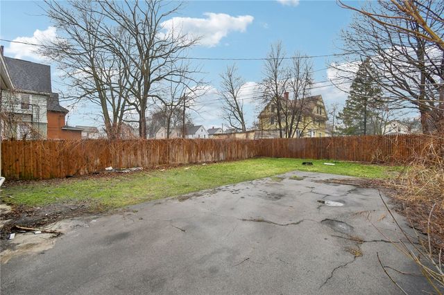 254 Lexington Avenue, Rochester, NY 14613