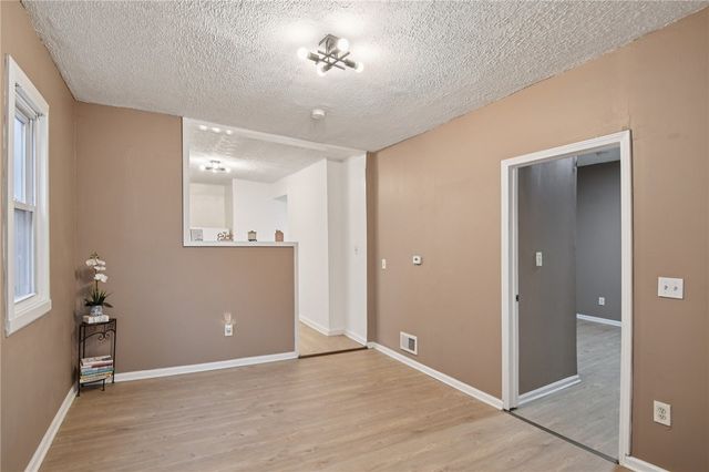 254 Lexington Avenue, Rochester, NY 14613