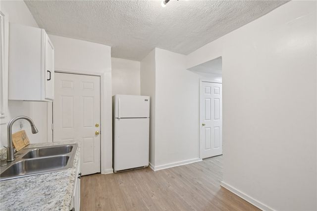 254 Lexington Avenue, Rochester, NY 14613