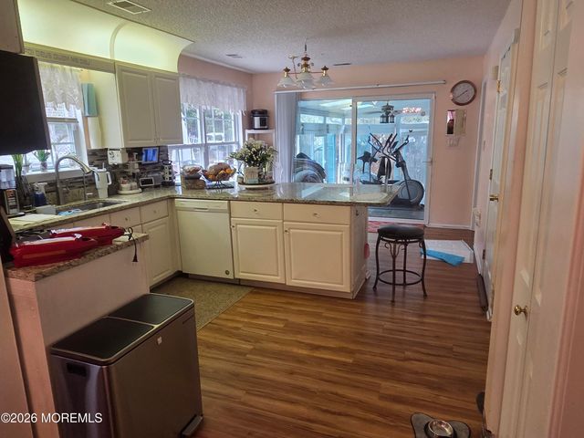 67 Deer Run Drive S, Barnegat, NJ 08005