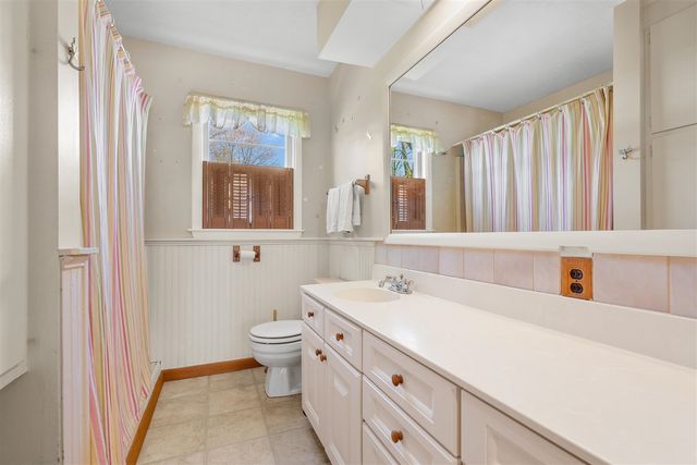 6824 Oakland Drive, Portage, MI 49024