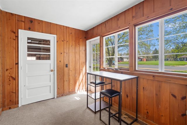 6824 Oakland Drive, Portage, MI 49024