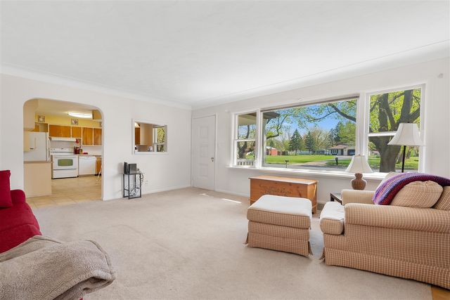 6824 Oakland Drive, Portage, MI 49024