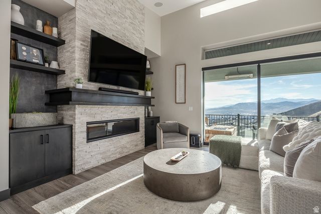 5573 N CANYON RIM RD, Lehi, UT 84048