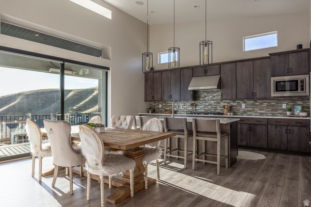 5573 N CANYON RIM RD, Lehi, UT 84048