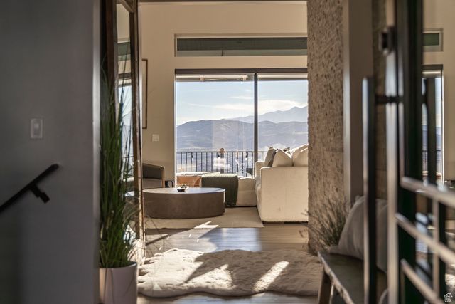 5573 N CANYON RIM RD, Lehi, UT 84048