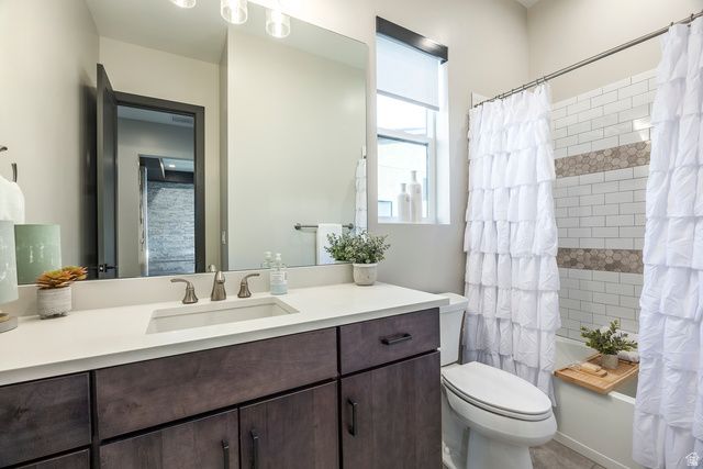 5573 N CANYON RIM RD, Lehi, UT 84048