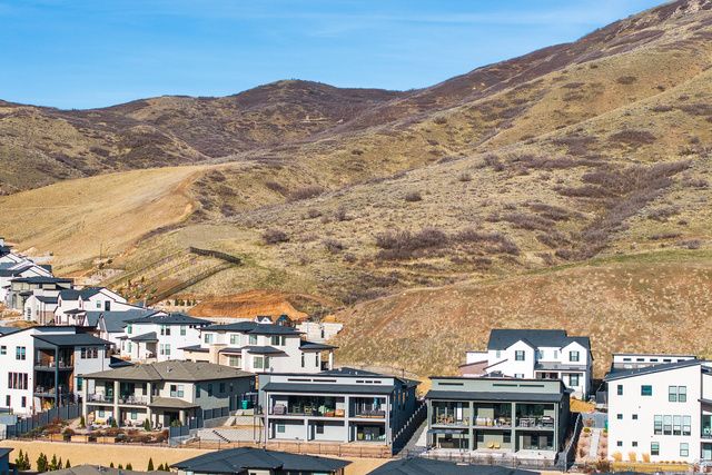 5573 N CANYON RIM RD, Lehi, UT 84048