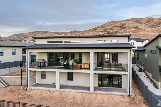 5573 N CANYON RIM RD, Lehi, UT 84048