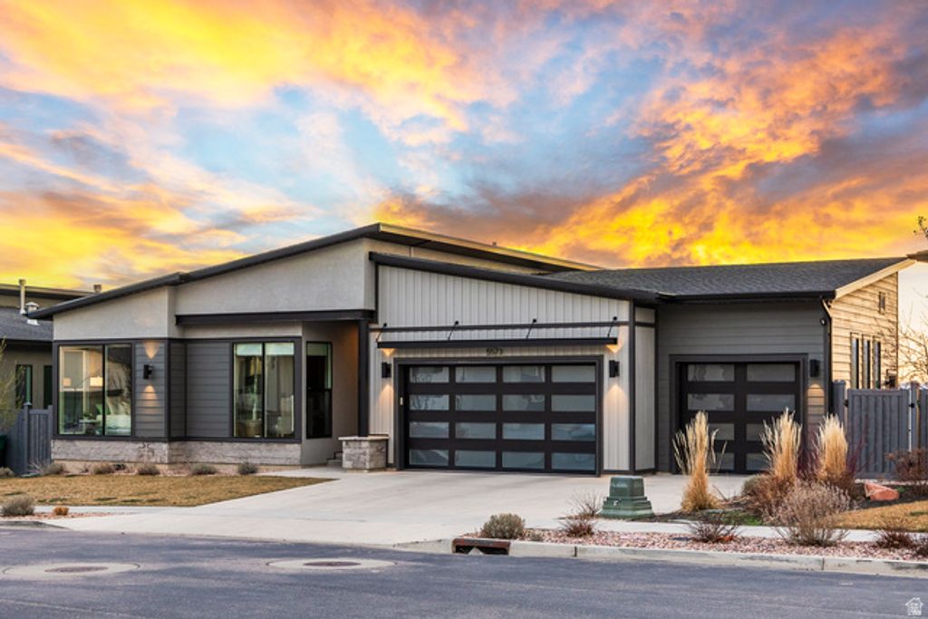 5573 N CANYON RIM RD, Lehi, UT 84048