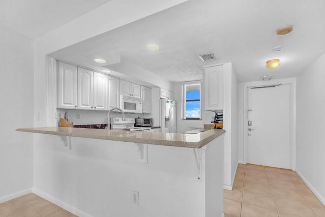 9900 S Ocean Drive 804, Jensen Beach, FL 34957