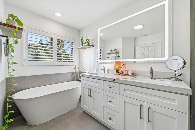 5657 Aspen Ridge Circle, Delray Beach, FL 33484