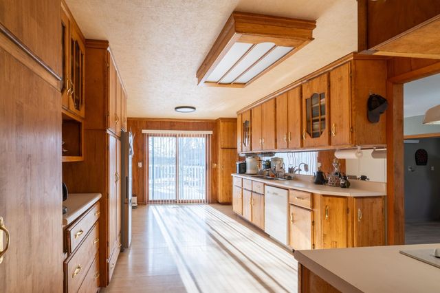 1380 Central Avenue N, Valley City, ND 58072