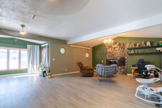 1380 Central Avenue N, Valley City, ND 58072
