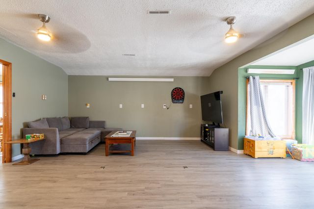 1380 Central Avenue N, Valley City, ND 58072