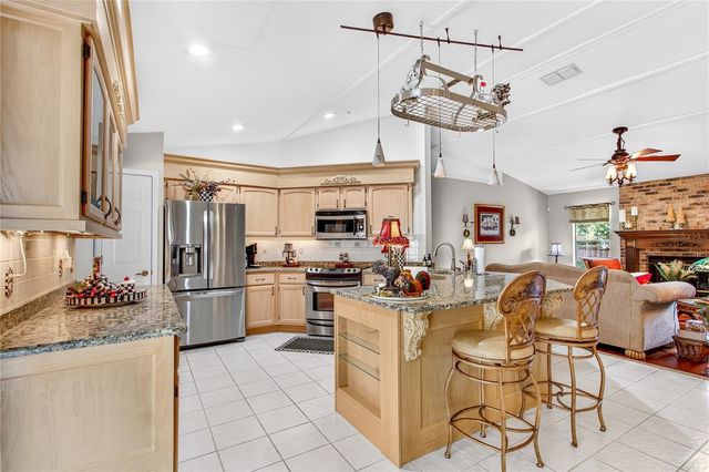 566 RACHAEL COURT, Oviedo, FL 32765