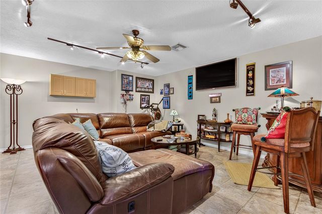 566 RACHAEL COURT, Oviedo, FL 32765