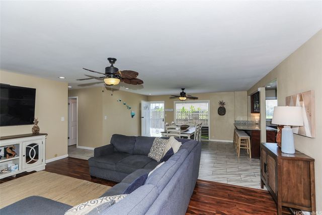 95-173 Waikalani Drive, Mililani, HI 96789