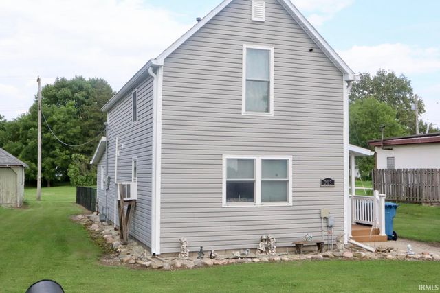 203 N Stokes Street, Boswell, IN 47921
