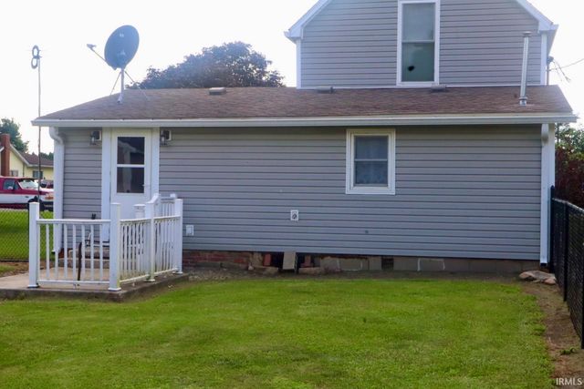 203 N Stokes Street, Boswell, IN 47921